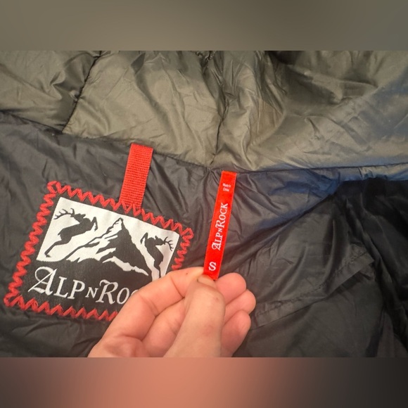 Alp N Rock Denali Bomber Jacket in Bark. Size Small. New Without Tags. - Picture 7 of 10